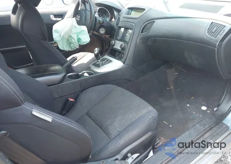 2010 Hyundai Genesis 2.0T z USA, uszkodzony, nr VIN KMHHT6KD1AU012578